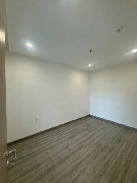 Cho thuê căn hộ 2pn trống GH