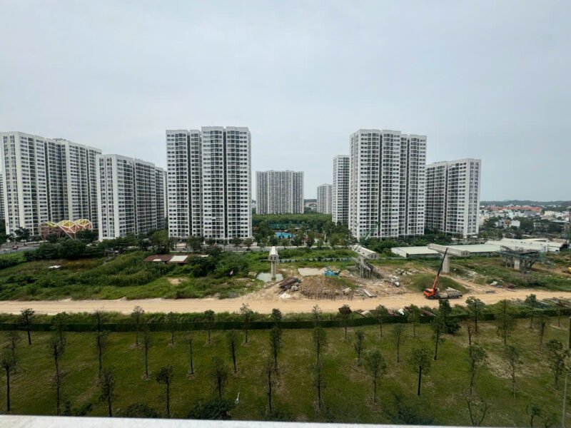 Cho thuê căn hộ 2pn trống GH